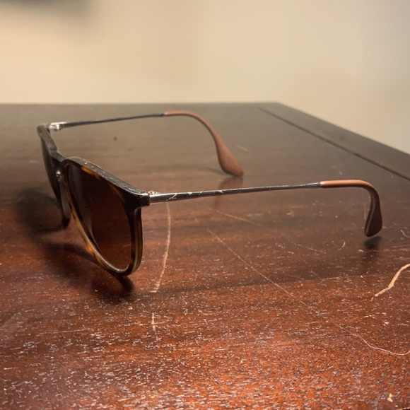 Ray Ban Erika Sunglasses - Picture 3 of 5